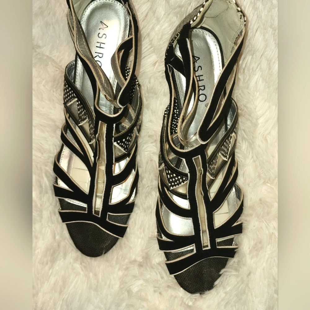 **Woman's Black and White Heels**